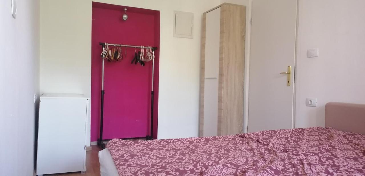 Appartement Mediteranian Dream à Pula Extérieur photo