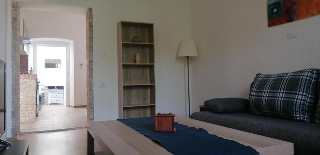 Appartement Mediteranian Dream à Pula Extérieur photo